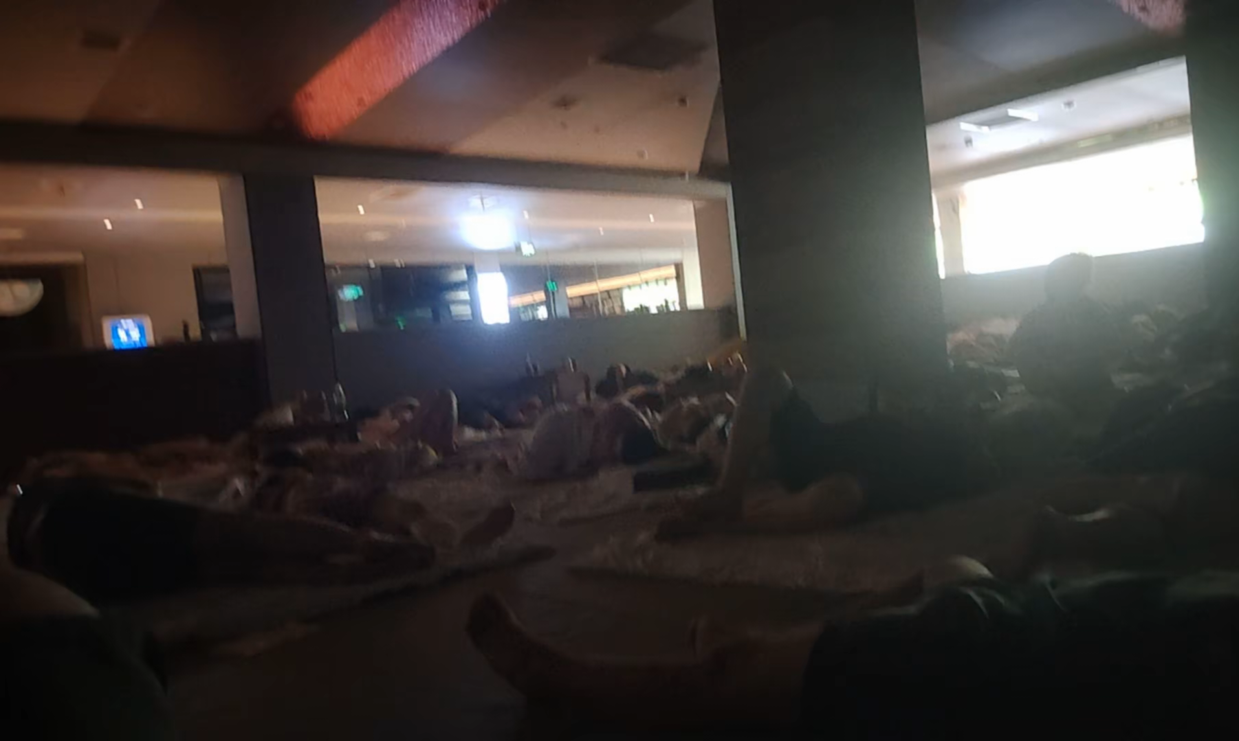 网友称汉中赏花“一房难求”睡洗浴中心?文旅局回应
